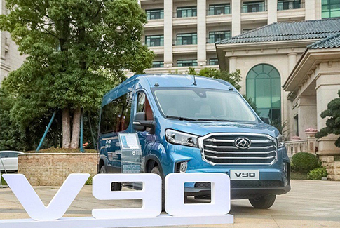 全领域智能宽体轻客V90售价14.78万元-28.76万元，上汽大通MAXUS “三车战略”布局轻客